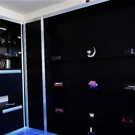 Face A La A 27 M² Avec Balcon Superbe شقة *