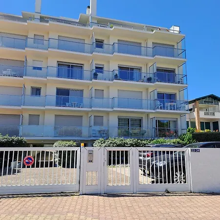 Face A La A 27 M² Avec Balcon Superbe