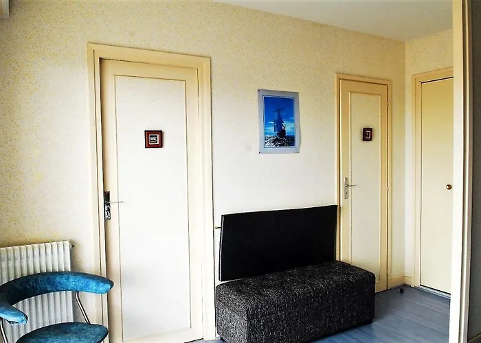 아파트 Face A La A 27 M² Avec Balcon Superbe *